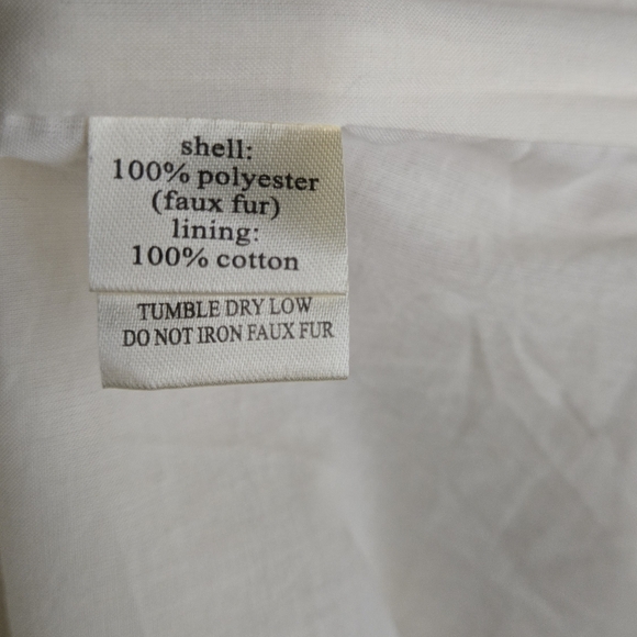 Dylan Los Angeles Faux Fur Shaggy Coat | Cream White | Size Small | NWT - Picture 9 of 10